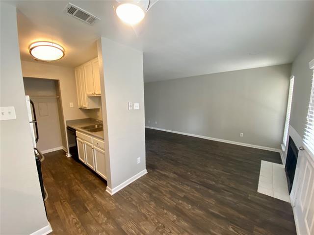 Foto del edificio - 4502 Gaston Ave