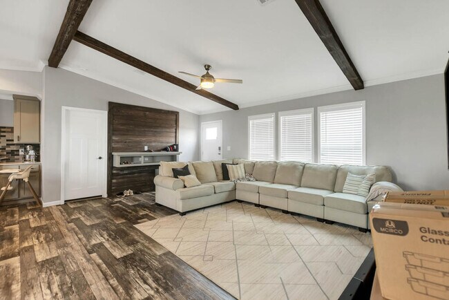 Foto del edificio - 4220 S County Rd