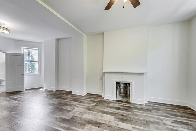 Foto del edificio - 1041 W Taylor St