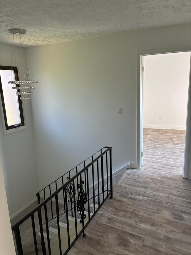 Building Photo - 3421 Burrwood Dr