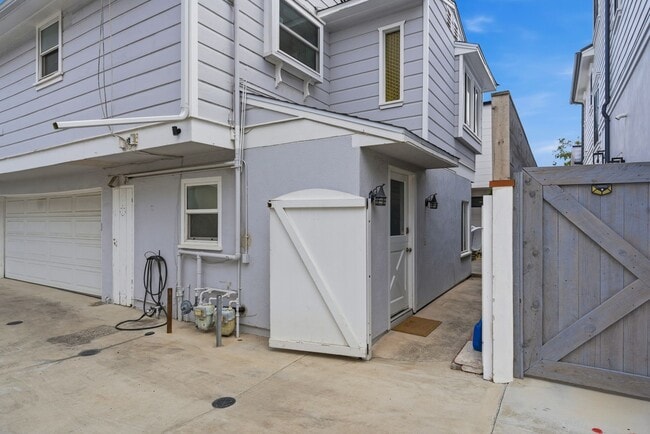 Foto del edificio - Newly Remodeled 3-Bedroom on Balboa Island – Steps from Shops and the Ferry