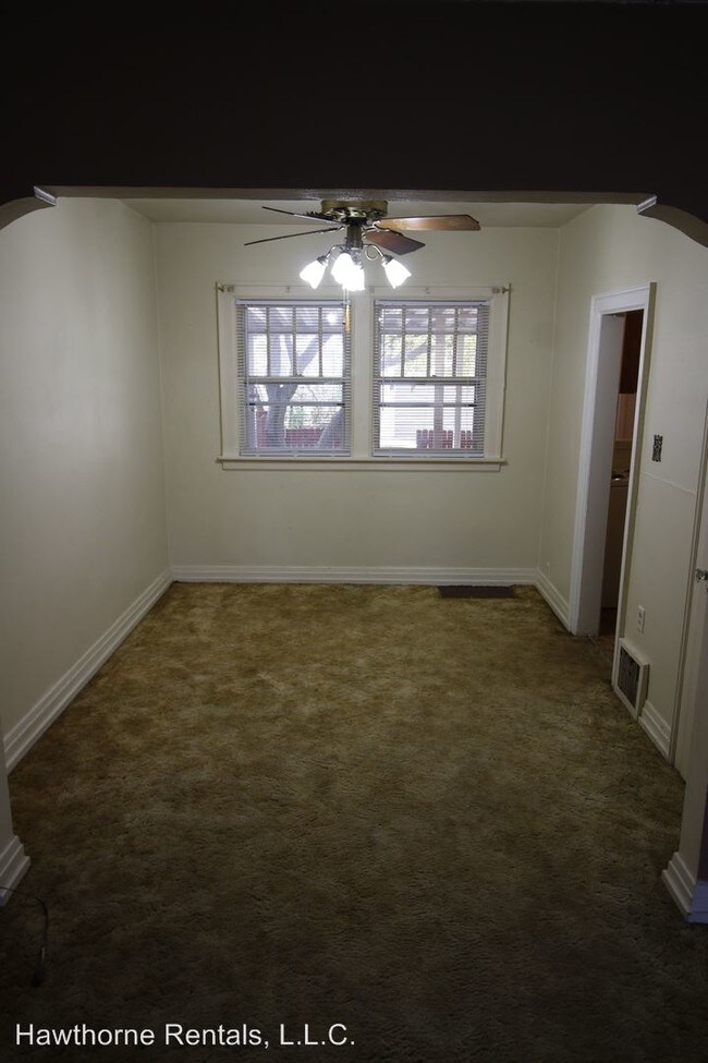 Building Photo - 2 br, 1 bath House - 406 Belmont Avenue