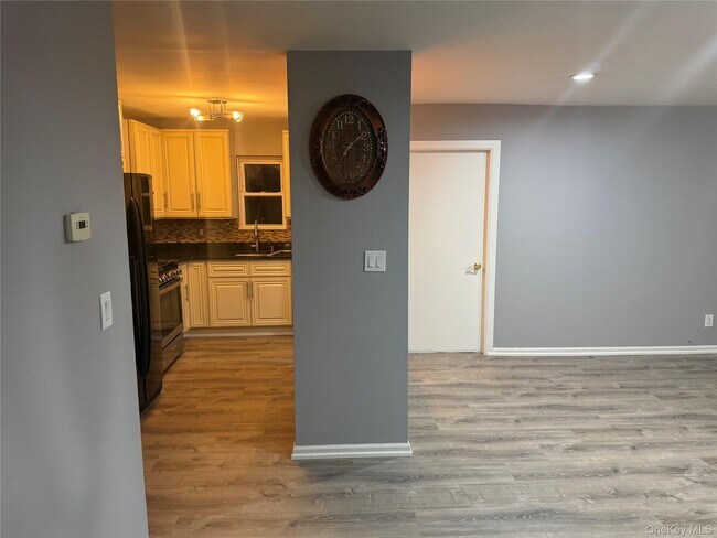 Foto del edificio - 133-30 125th St