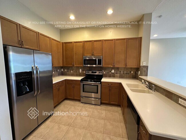 Building Photo - 9646 Savannah Estates Dr