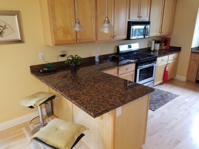 Photo - 4816 SW Vw Pt Ter (Portland, OR) Townhome