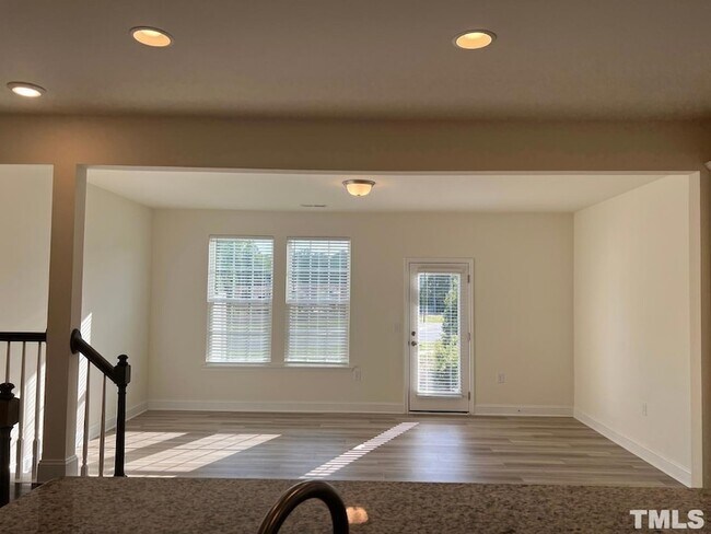 Foto del edificio - 3005 Cypress Lagoon Ct