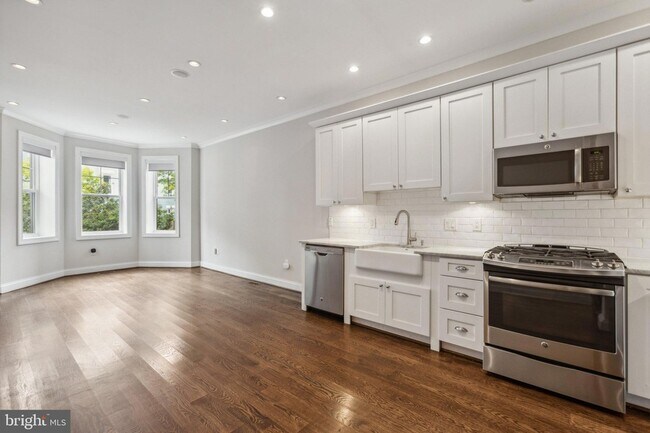 Foto del edificio - 39 U St NE