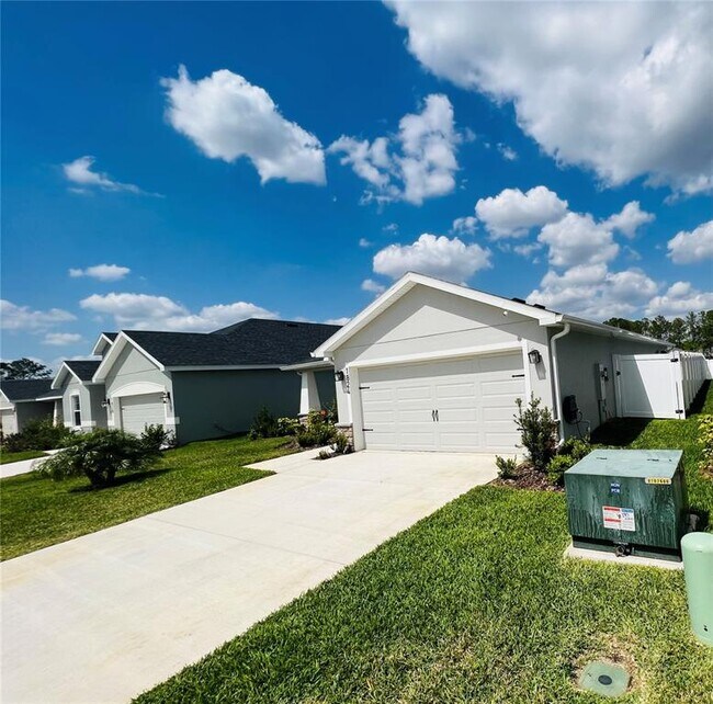 Foto del edificio - 1824 Brisbane Pl