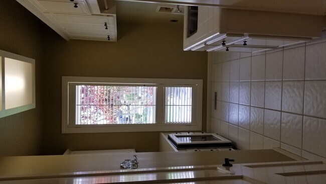 Building Photo - Gorgeous, Corner Lot with all the extras.