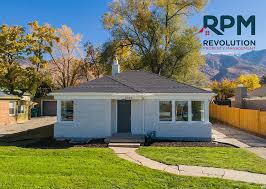 Building Photo - Room for rent in convenient Ogden Location