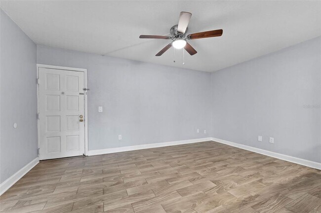 Foto del edificio - 4611 W North B St