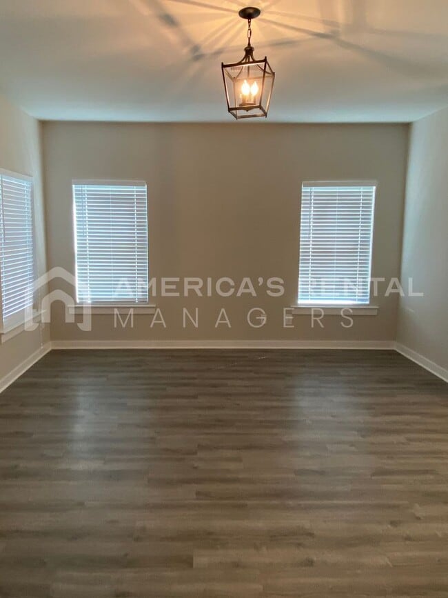 Building Photo - Home for Rent in Jemison, AL…AVAILABLE NOW!!!