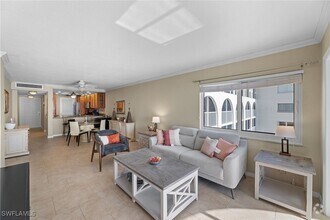 Building Photo - 25900 Hickory Blvd