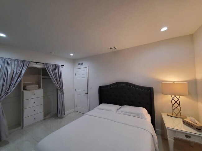 Foto del edificio - 1501 NW 37th Ave