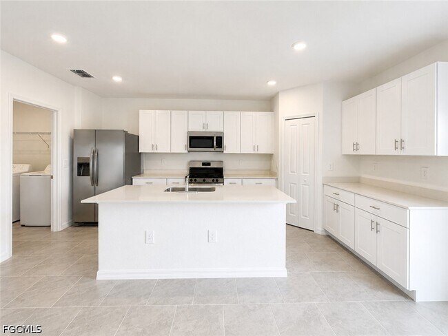 Foto del edificio - 11827 Cloverly Ln
