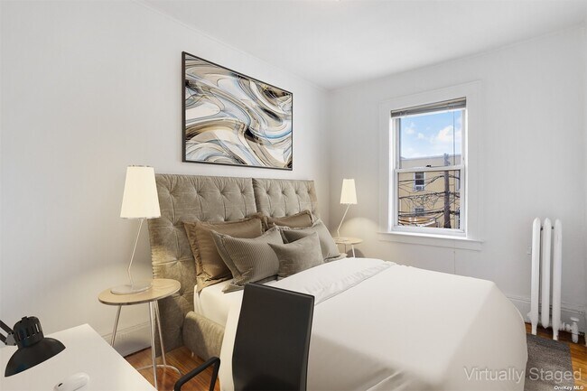 Foto del edificio - 22-48-48 37th St