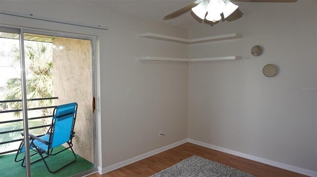 Building Photo - 5219 Via Hacienda Cir