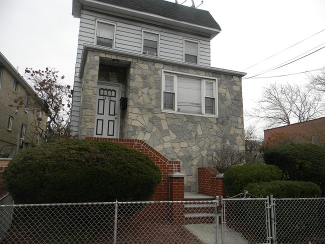 Building Photo - 5383 69th St