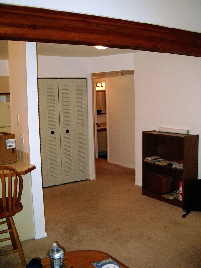 Building Photo - 5510 Stonewall Pl