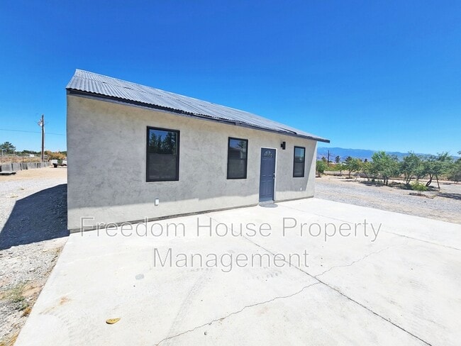 Building Photo - 1830 Casey Rd