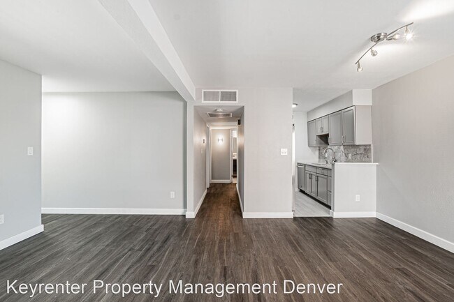 Building Photo - 2 br, 1 bath House - 3663 S Sheridan Blvd ...