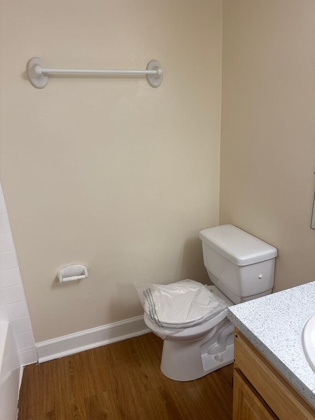 Interior Photo - Hewitt Gardens Apartments