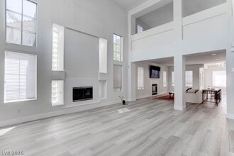 Building Photo - 1 Rising Sun Ct
