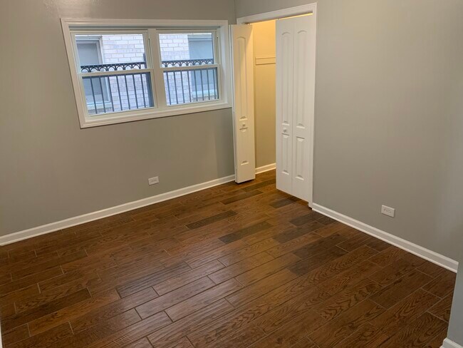 Building Photo - 3346 N Narragansett Ave