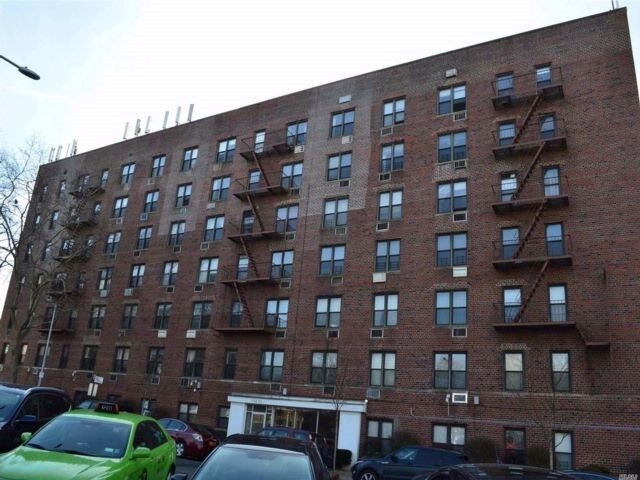 Primary Photo - 15272 Melbourne Ave