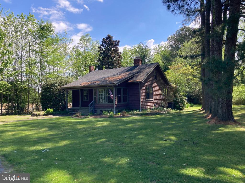 Foto del edificio - 4893 Evergreen Rd