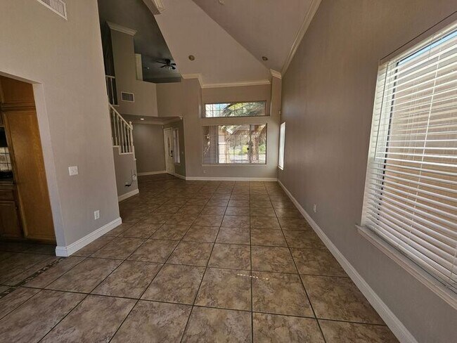 Foto del edificio - New Listing!