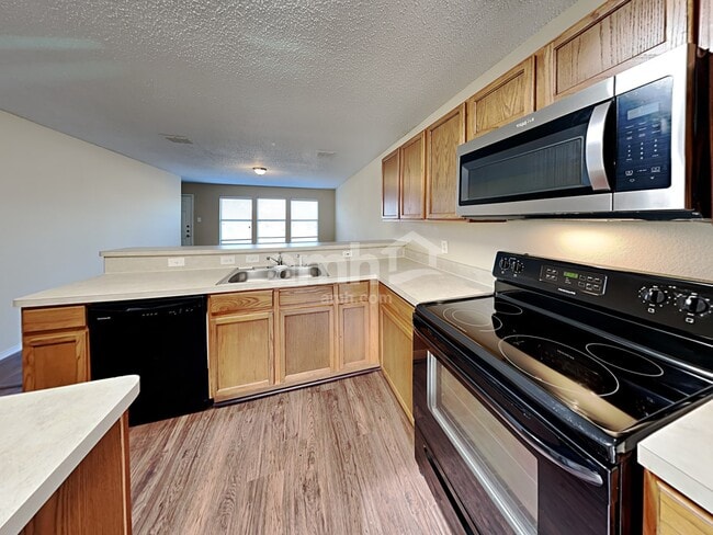 Foto del edificio - 1140 Single Tree Dr