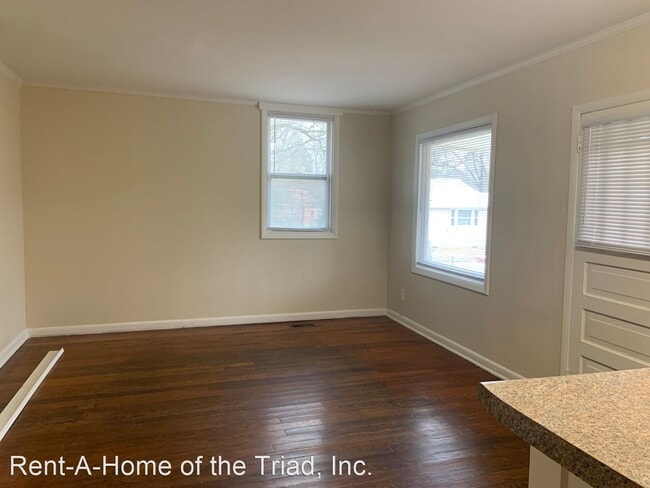 Building Photo - 2 br, 1 bath House - 605 Jolson Street