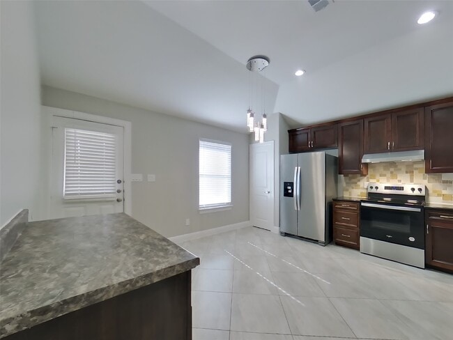 Foto del edificio - 21646 Punkin St