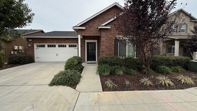 Building Photo - 6169 E Garland Ave