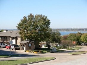 Building Photo - 373 Henry M Chandler Dr