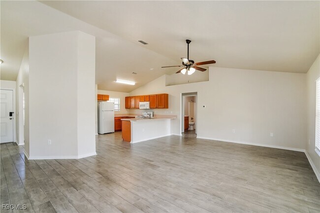 Foto del edificio - 1336 Japan St