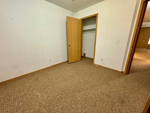 Building Photo - 417 N Pleasant St