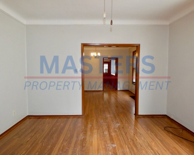 Foto del edificio - Spacious Rental | Convenient Central Location