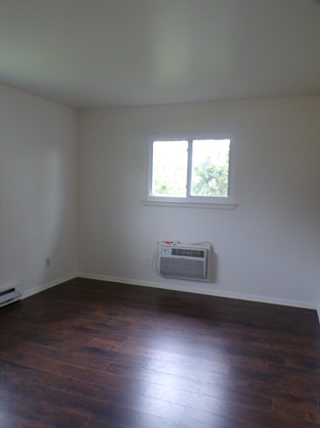Foto del edificio - 1337 W Livingston St