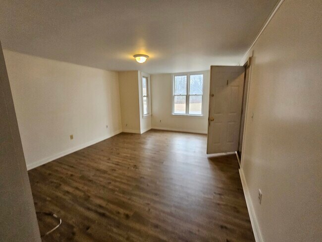 Foto del edificio - 71 Moultonville Rd