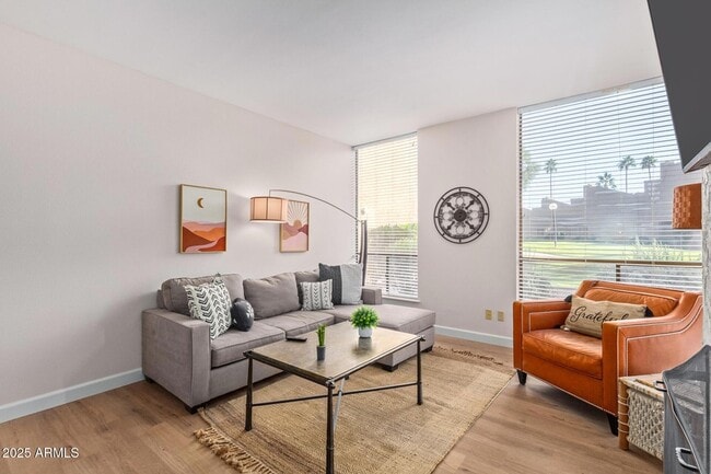 Photo - 7401 N Scottsdale Road Unit 20C House