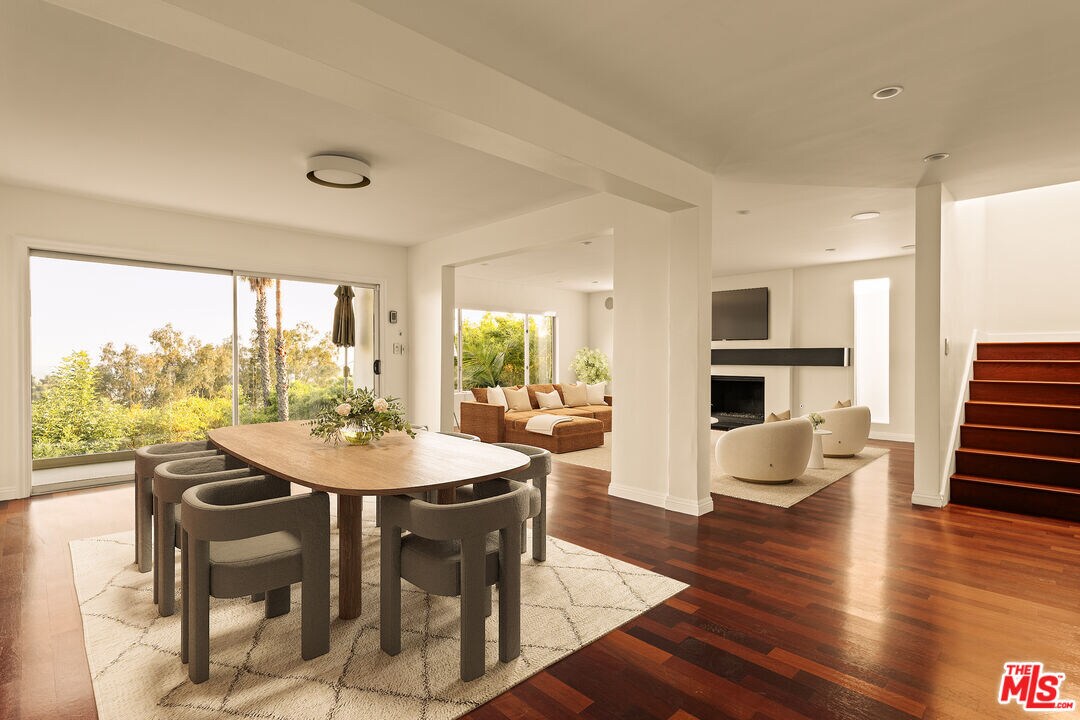Foto principal - 6350 Bryn Mawr Dr