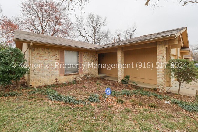 Building Photo - 6119 S Troost Ave