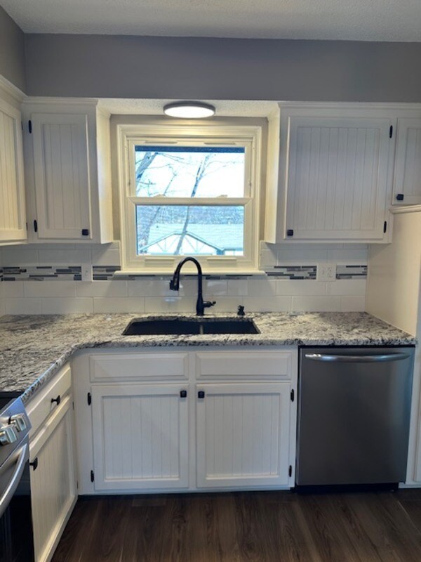 Foto del edificio - 305 SE 2 St