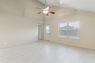 Building Photo - 2414 Fall Aster Dr