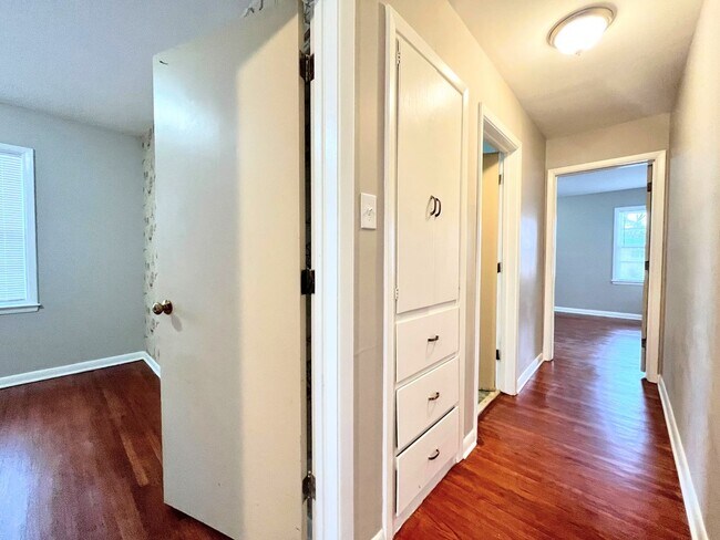 Foto del edificio - Beautiful 3 Bed 1 Bath Home
