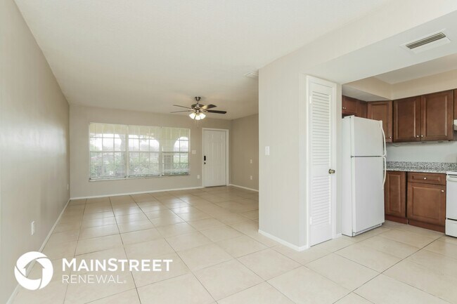 Foto del edificio - 839 Onyx Dr NE