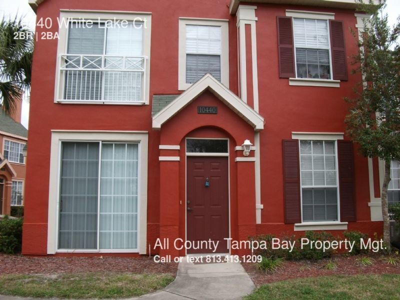 Primary Photo - 10440 White Lake Ct