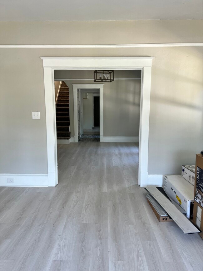 Foto del edificio - 1161 Hillyer Ave